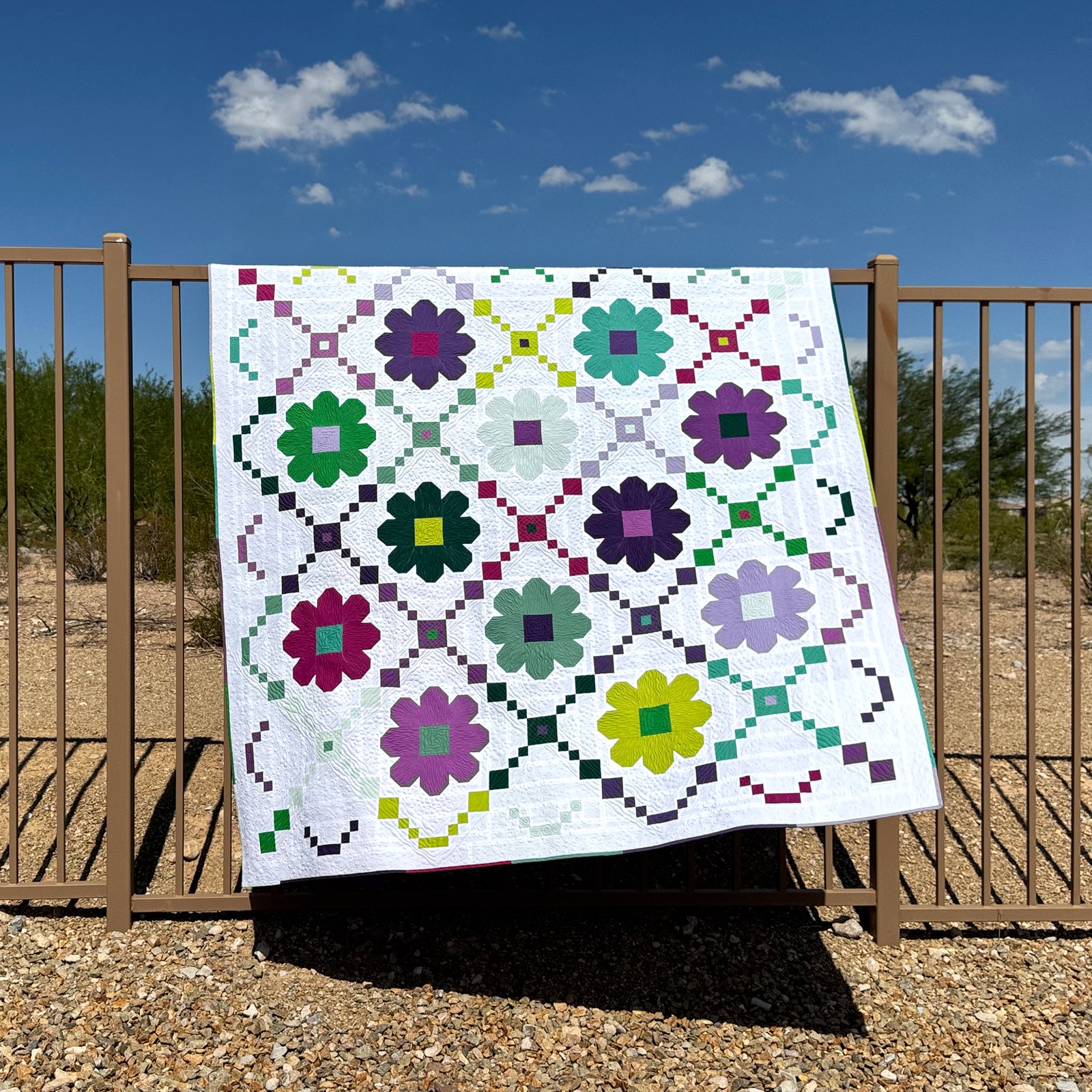 Daisy Chain Quilt Pattern by Christa Watson (CQ141) | Christa Quilts